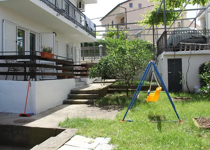 Mitko Apartments